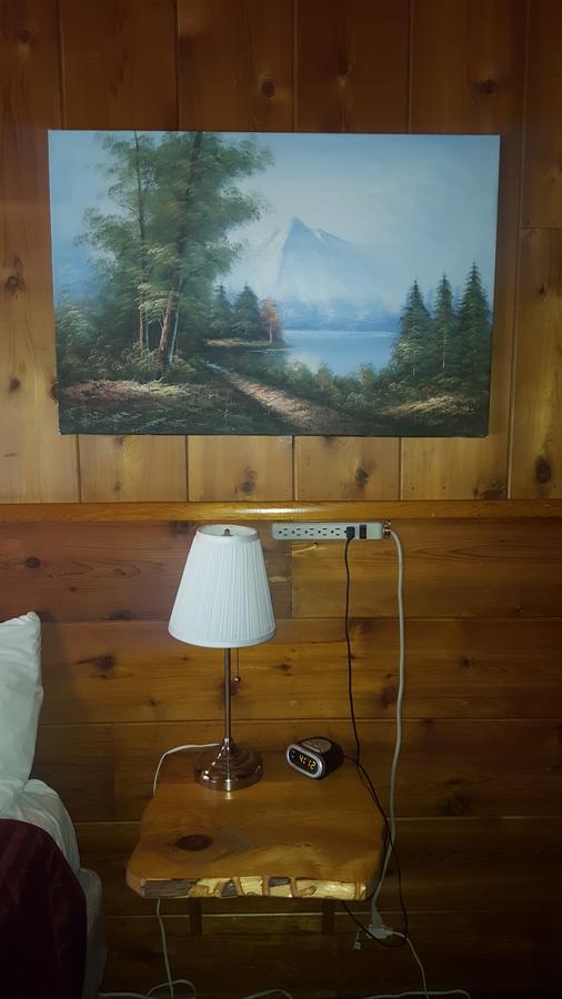 Bluebird Cottage Inn 爱德怀 外观 照片